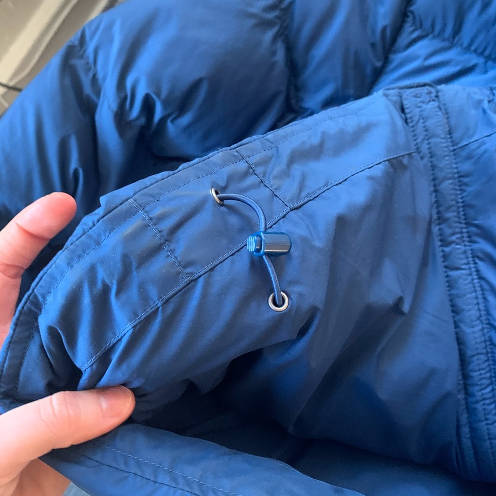 Patagonia XS Womens Silent Down Jacket - Picture 3 of 3